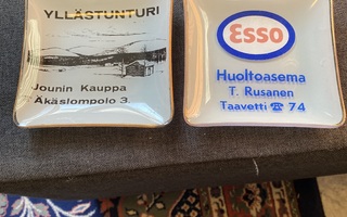 Taavetin Esso ja Jounin kauppa Tuhkikset