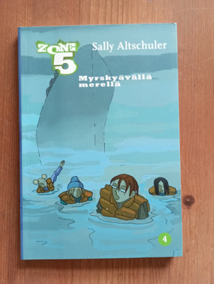 Zone 5 Sally Altschuler Myrskyävällä Merellä