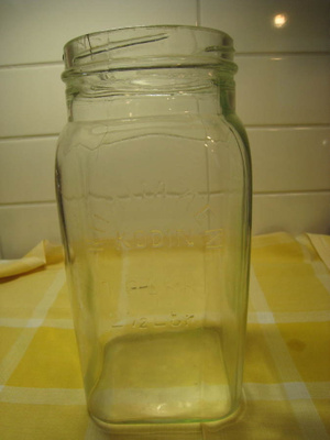Riihimäen kodin tölkki 2 ½ Ltr lasitölkki