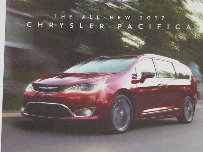 2017 Chrysler Pacifica esite - 16 sivua - KUIN UUSI