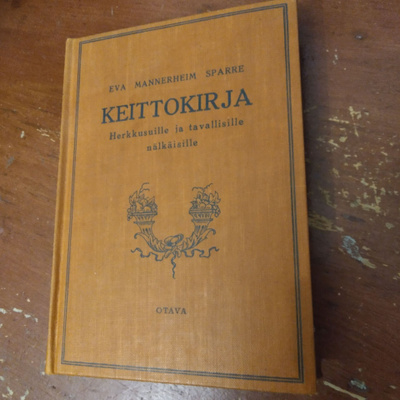 90 vuotta vanha keittokirja Eva Mannerheim Sparre