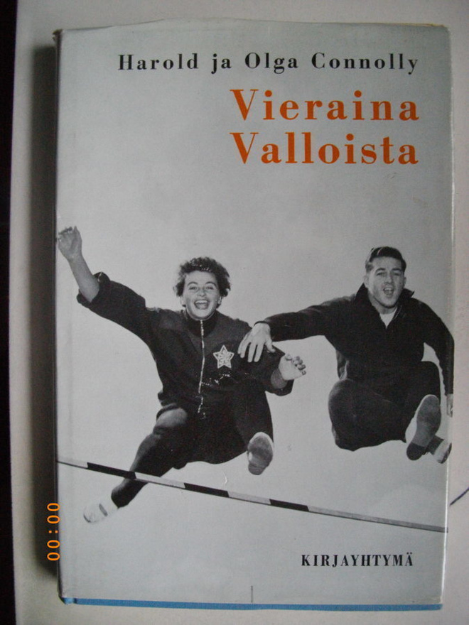 Harold ja Olga Connolly: Vieraina Valloista (7.5)