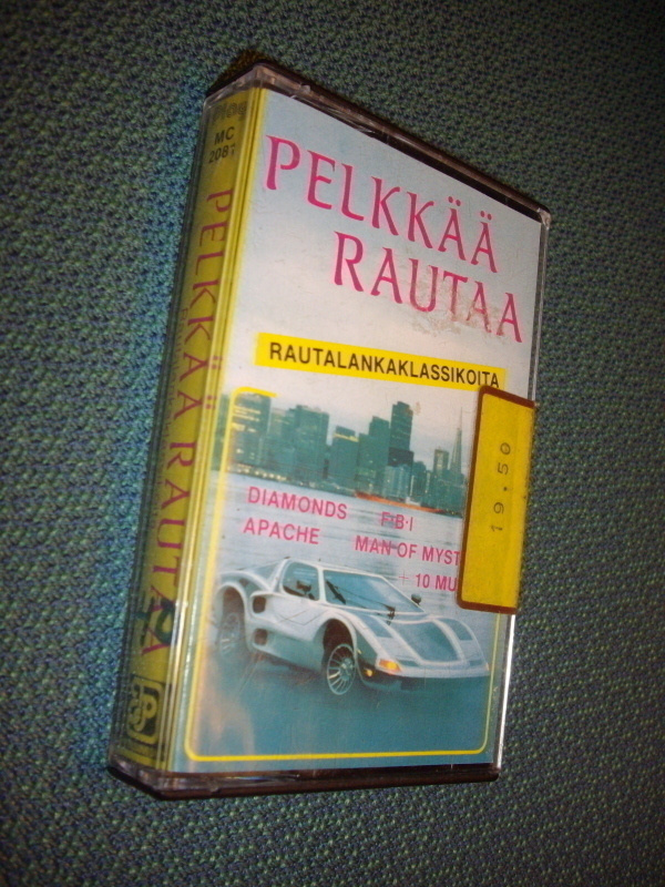 PELKKÄÄ RAUTALANKAA -Rautalankaklassikoita C-kasetti *Sis.pk