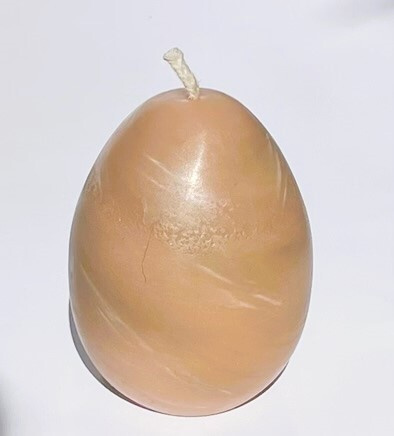 Mehiläisvahakynttilä -muna -vaaleanruskea- 7 cm x 10 cm