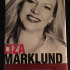 Liza Marklund: Punainen susi - pikkukuva 1
