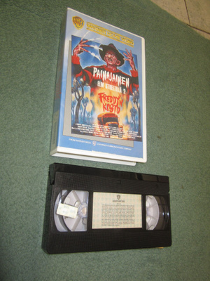 PAINAJAINEN ELM STREETILLÄ 2 ( BIG BOX )
