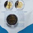 Euro ja markan ,juhla rahoja puukotelossa.  - pikkukuva 3