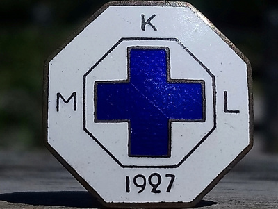 Emalinen MKL Vuodelta - 1927- Ehjä lukitus. Halkaisija -