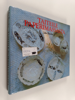 Juliet Bawden : Taiteile paperimassasta