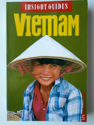 Insight Guides Vietnam 1995