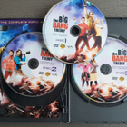 DVD: The Big Bang Theory, 5 kausi. 3xDVD (2011-12) - pikkukuva 3