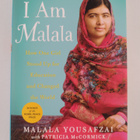 Malala Yousafzai : I Am Malala - How One Girl Stood Up fo... - pikkukuva 1
