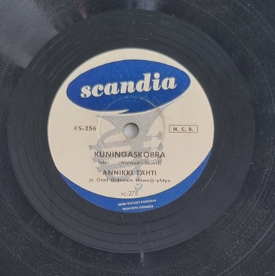 Savikiekko 1956 Annikki Tähti - Kuningaskobra Scandia KS-256