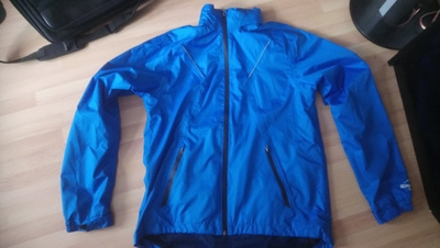 Crivit Sports ulkoilutakki. Koko M-L 48/50.