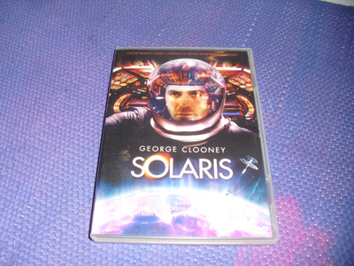 SOLARIS (George Clooney) 2003***