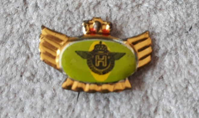 VANHA RINTAMERKKI