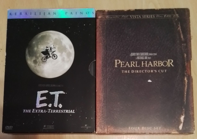 E.T. ja Pearl Harbor dvd:t