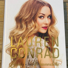 BEAUTY- KAIKKI KAUNEUDESTA, Lauren Conrad - pikkukuva 1