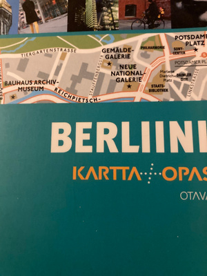BERLIINI KARTTA/OPAS