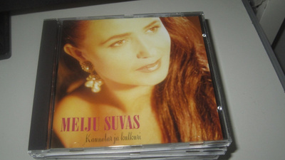Meiju Suvas – Kaunotar Ja Kulkuri