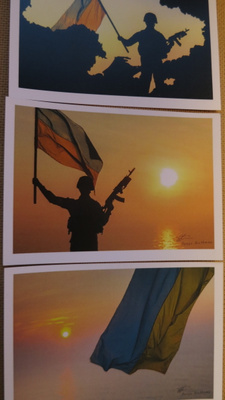 Ukraina: kolme Ukrainan lippu -postikorttia
