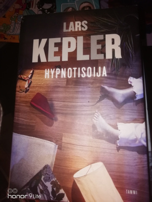 Lars kepler kirjoja