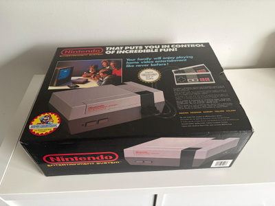 Nintendo NES konsoli + 7 peliä