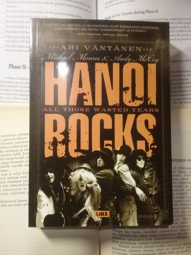 Ari Väntänen - Hanoi Rocks: All Those Wasted Years (nid.)
