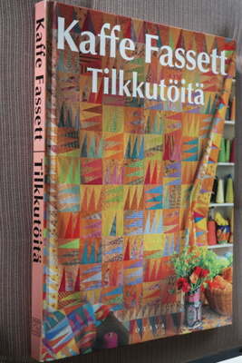 Kaffe Fassett : Tilkkutöitä ( 1.p. 1983 )