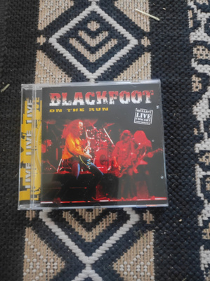 Blackfoot On The Run
