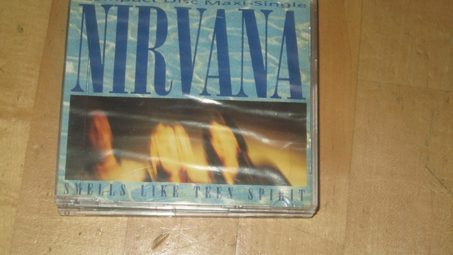 Nirvana – Smells Like Teen Spirit cds