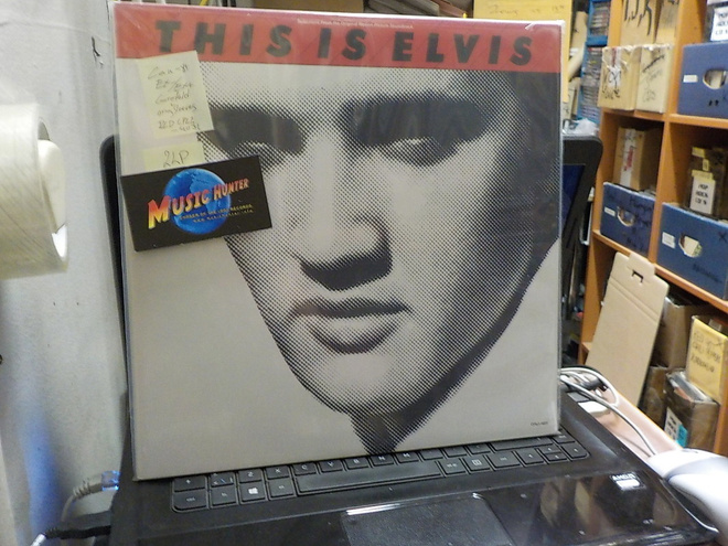 ELVIS PRESLEY - THIS IS ELVIS 2LP CAN-81 EX-/EX+
