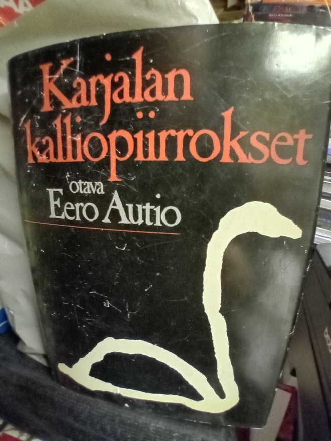 Autio :  Karjalan kalliopiirrokset ( SIS POSTIKULU )