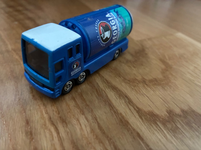 Erikoinen kuorma-auto kahviauto 1/64 Pienoismalli Tomica