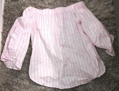 uudenveroinen off shoulder -pusero M