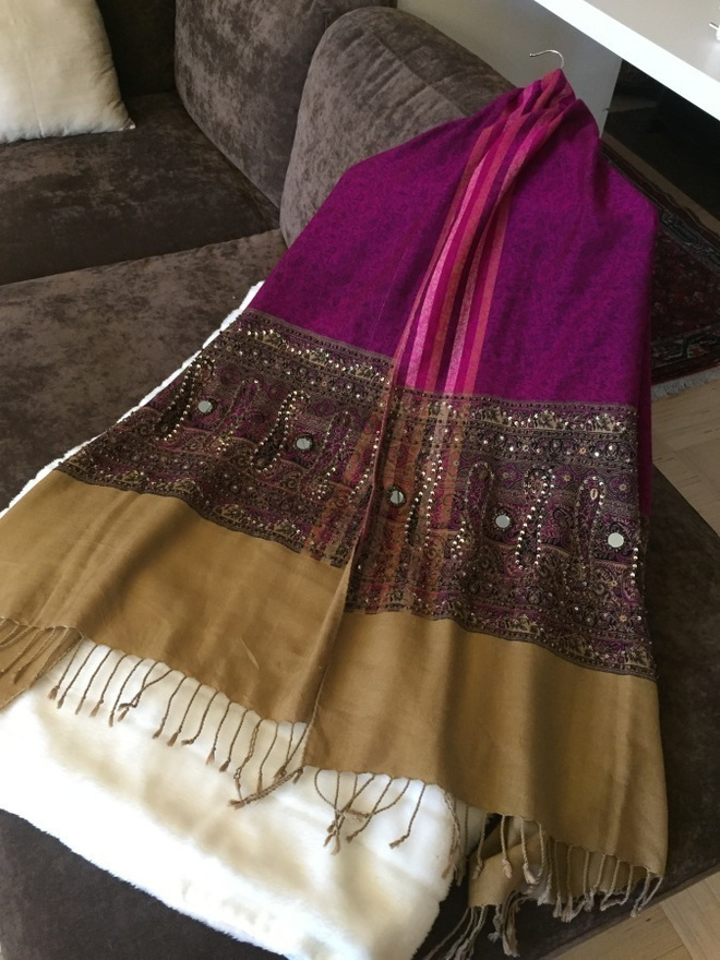 Fuksia / vaaleanruskea paljetti / helmi hartiahuivi