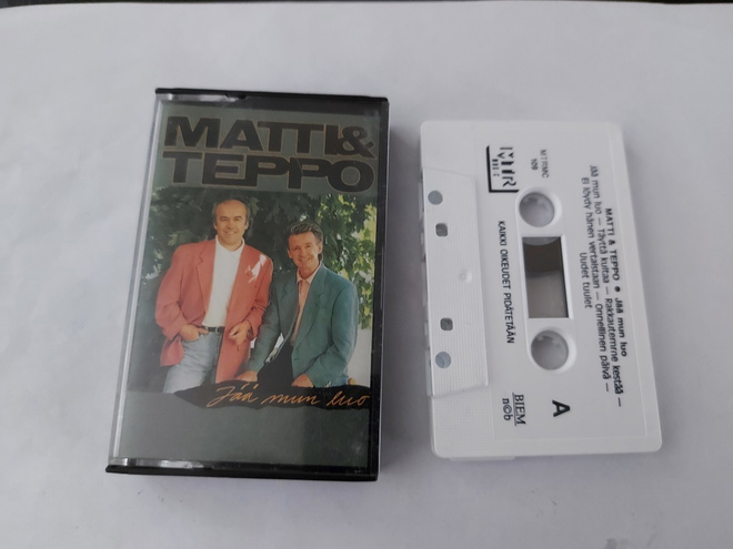 MATTI ja TEPPO - JÄÄ MUN LUO c-kasetti ( Hyvä kunto )