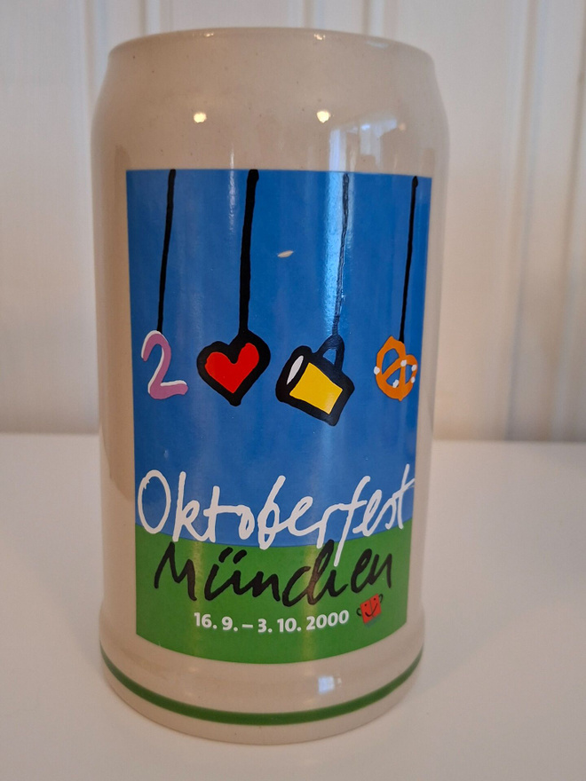 Oktoberfest keraaminen tuoppi v 2000