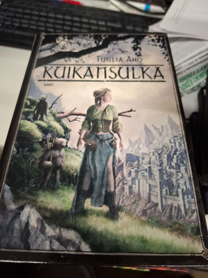 Tuulia Aho Kuikansulka
