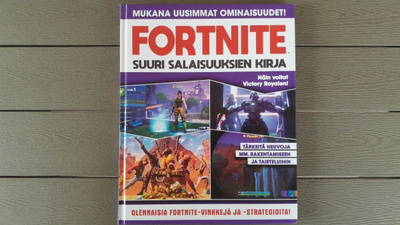FORTNITE - Suuri Salaisuuksien Kirja (2019)
