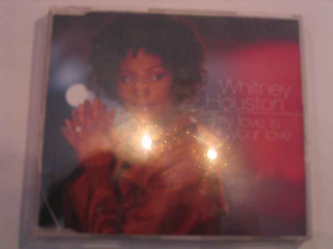CDS WHITNEY HOUSTON-MY LOVE IS YOUR LOVE