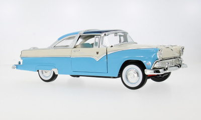 1:18  Ford  Crown Victoria