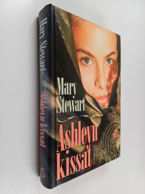 Mary Stewart : Ashleyn kissat