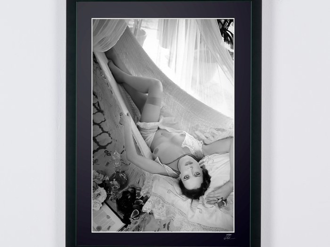 Emmanuelle 1974 - Sylvia Kristel (Emmanuelle)