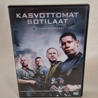 KASVOTTOMAT SOTILAAT  (KAUSI 4) - pikkukuva 1
