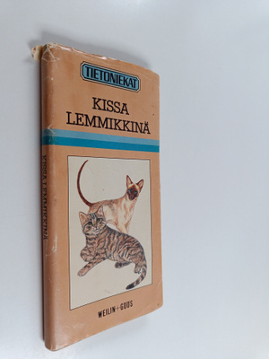 Katharine Tottenham : Kissa lemmikkinä