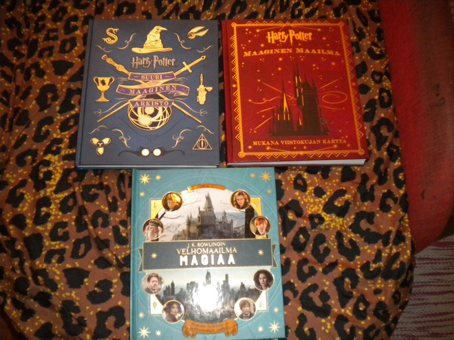 Jody Revenson : Harry Potter - J.K. Rowling - 3 isoa kirjaa