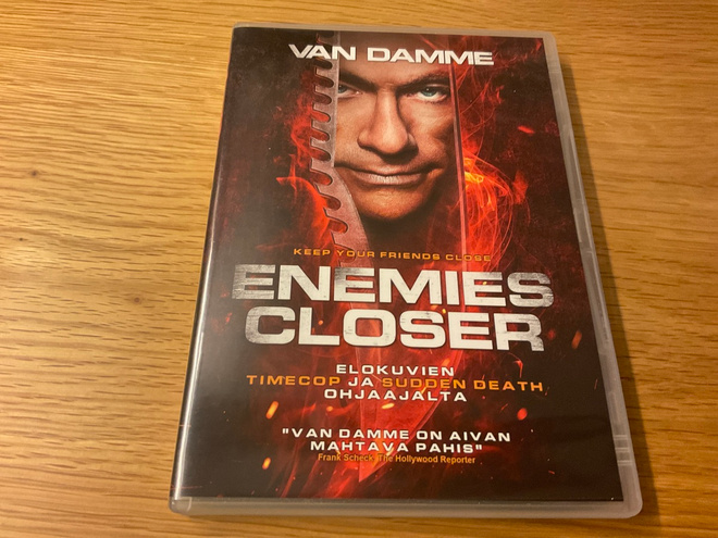 Enemies Closer  (dvd)