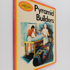 Sandie Oram : The pyramid builders - pikkukuva 1