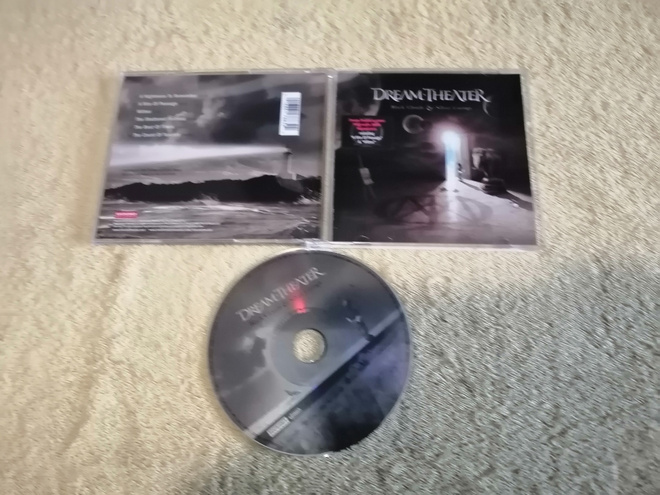DREAM THEATER - Black Clouds & Silver Linings CD